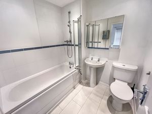 BATHROOM- click for photo gallery